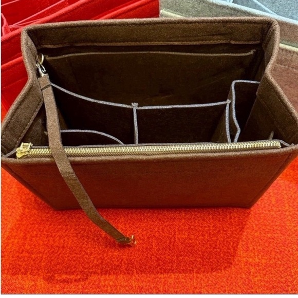 Handbags - ❤️❤️Speedy35/Neverfull MM felt organizer ❤️